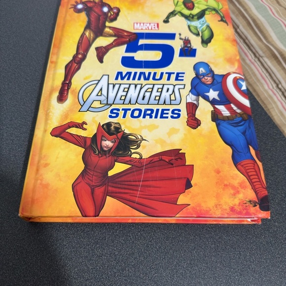 Marvel Other - Marvel Avengers 5-Minute Stories Book - Red, Blue, Yellow Cover